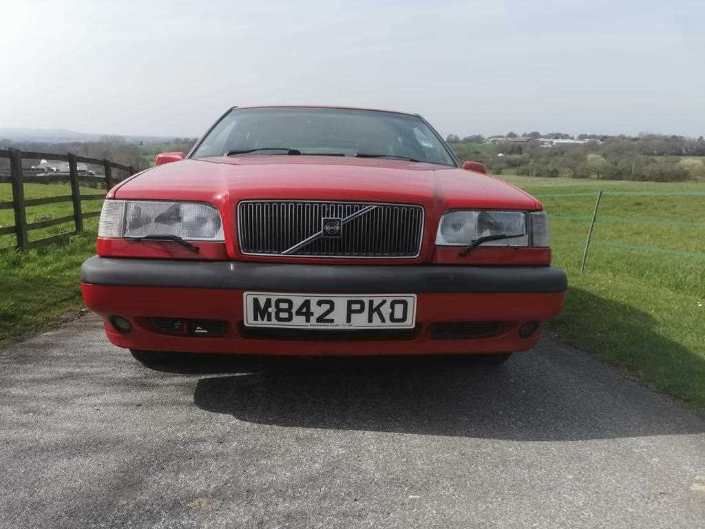 Lot 30 - 1995 Volvo 850 GLT Estate