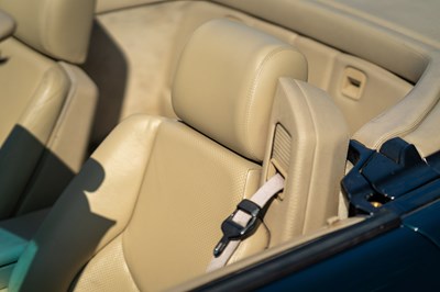 Lot 8 - 1996 Mercedes-Benz SL 320