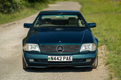 Lot 8 - 1996 Mercedes-Benz SL 320