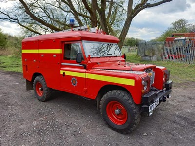 Lot 68 - 1977 Land Rover Series III Carmichael