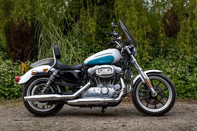 Lot 36 - 2015 Harley-Davidson XL 883cc Sportster Superlow