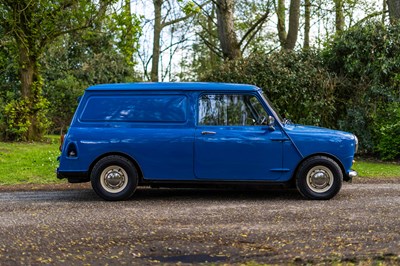 Lot 50 - 1975 Morris Mini Van