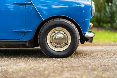 Lot 50 - 1975 Morris Mini Van