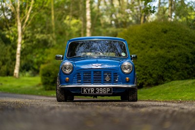 Lot 50 - 1975 Morris Mini Van