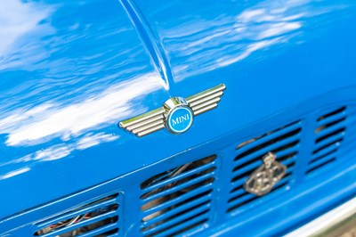 Lot 50 - 1975 Morris Mini Van