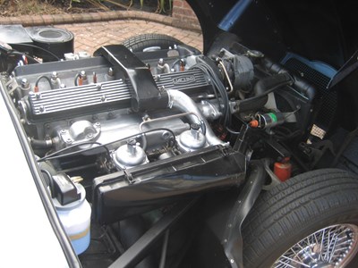 Lot 99 - 1970 Jaguar E Type 4.2 Coupe
