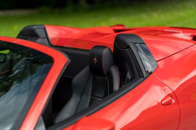 Lot 122 - 2012 Ferrari 458 Spider