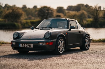 Lot 116 - 1990 Porsche 911 Carrera 2 Targa