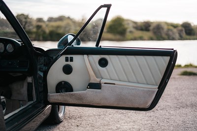 Lot 116 - 1990 Porsche 911 Carrera 2 Targa