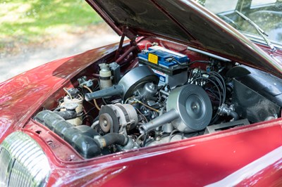 Lot 69 - 1969 Daimler V8-250