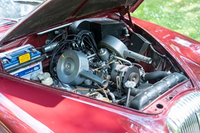 Lot 69 - 1969 Daimler V8-250