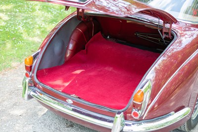 Lot 69 - 1969 Daimler V8-250