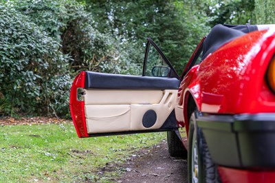 Lot 120 - 1985 Ferrari Mondial QV Cabriolet