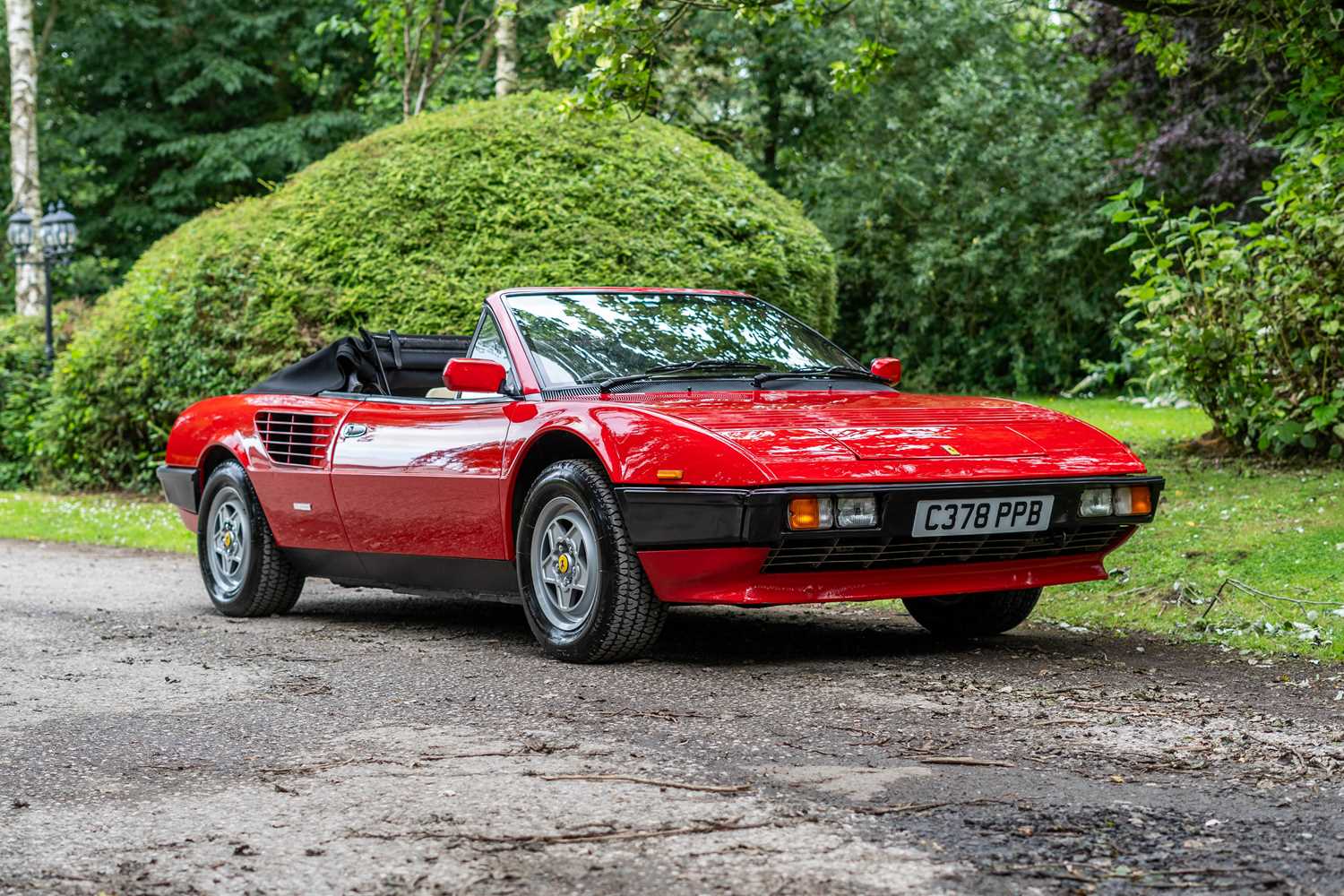Lot 120 - 1985 Ferrari Mondial QV Cabriolet
