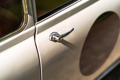 Lot 58 - 1962 Mini Special