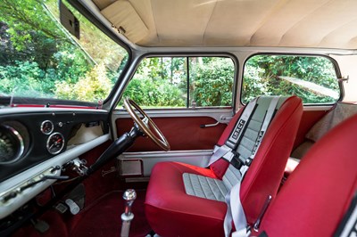 Lot 58 - 1962 Mini Special