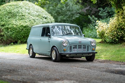 Lot 49 - 1984 Mini 95 Van