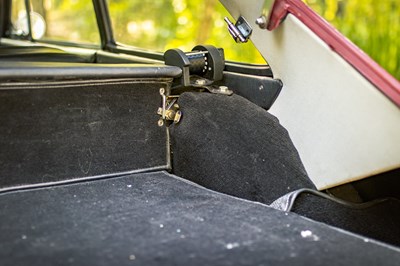Lot 42 - 1972 MGB GT
