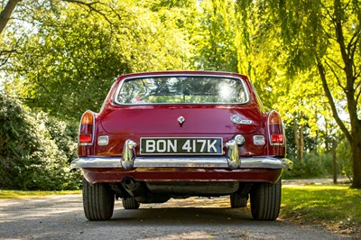 Lot 42 - 1972 MGB GT