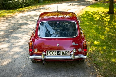 Lot 42 - 1972 MGB GT