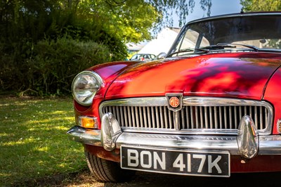 Lot 42 - 1972 MGB GT