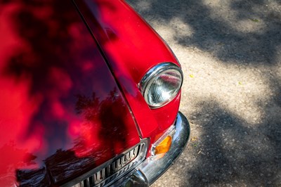 Lot 42 - 1972 MGB GT