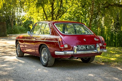 Lot 42 - 1972 MGB GT