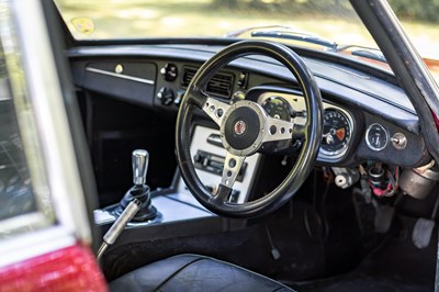 Lot 42 - 1972 MGB GT