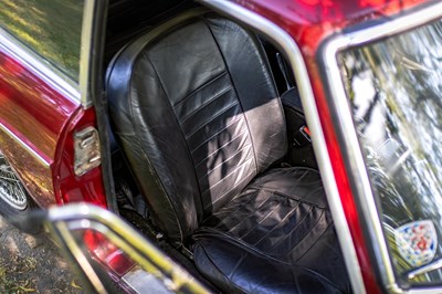 Lot 42 - 1972 MGB GT