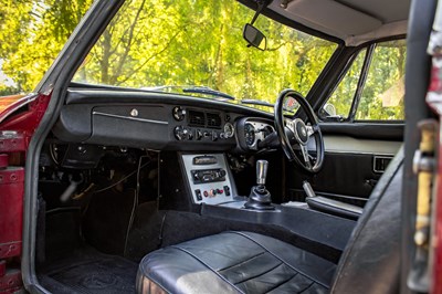 Lot 42 - 1972 MGB GT