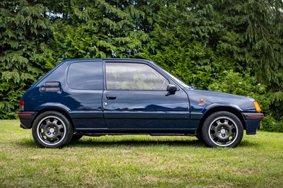 Lot 106 - 1993 Peugeot 205 XAD GL Van