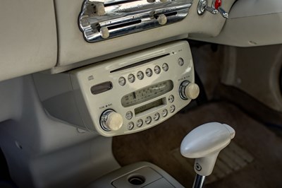 Lot 40 - 1991 Nissan Figaro