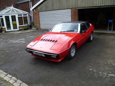 Lot 105 - 1982 Lotus Éclat Riviera