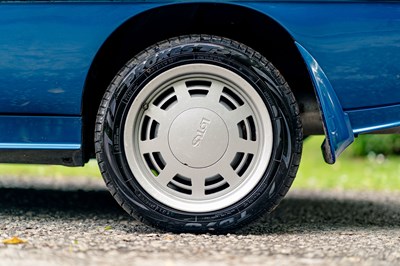 Lot 132 - 1985 Lotus Excel SE