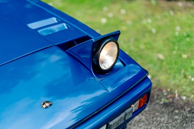 Lot 132 - 1985 Lotus Excel SE