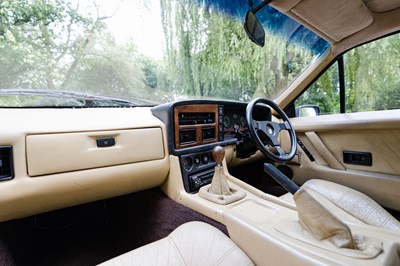 Lot 132 - 1985 Lotus Excel SE