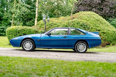 Lot 132 - 1985 Lotus Excel SE