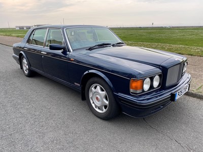 Lot 143 - 1997 Bentley Turbo R LWB