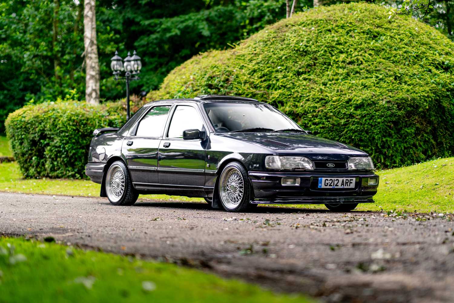 Lot 39 - 1989 Ford Sierra Sapphire 2000E