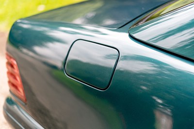Lot 111 - 1997 Mercedes-Benz SL 320