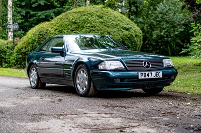 Lot 111 - 1997 Mercedes-Benz SL 320