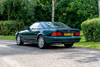 Lot 111 - 1997 Mercedes-Benz SL 320