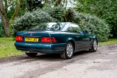 Lot 111 - 1997 Mercedes-Benz SL 320