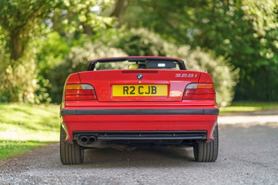 Lot 41 - 1997 BMW 328i Convertible