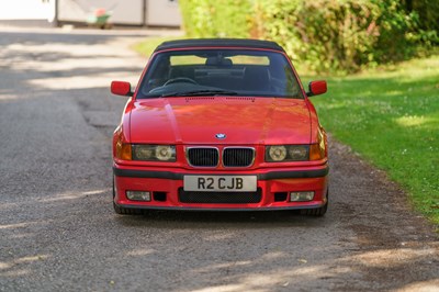 Lot 41 - 1997 BMW 328i Convertible