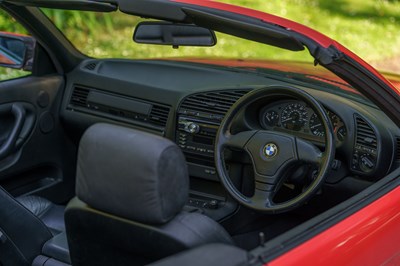 Lot 41 - 1997 BMW 328i Convertible