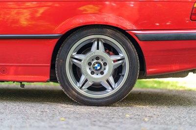 Lot 41 - 1997 BMW 328i Convertible
