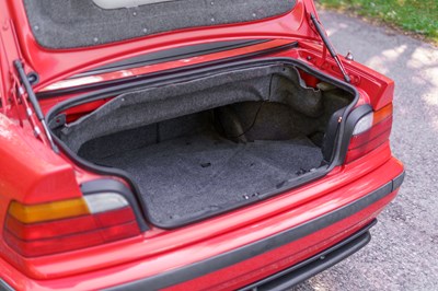 Lot 41 - 1997 BMW 328i Convertible
