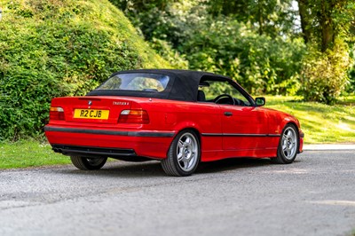 Lot 41 - 1997 BMW 328i Convertible