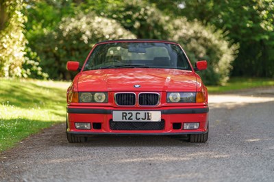 Lot 41 - 1997 BMW 328i Convertible